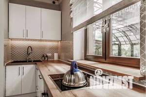 Дом 350м², 3-этажный, посуточно,