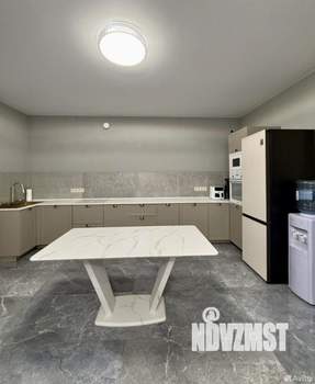 Дом 280м², 2-этажный, посуточно,