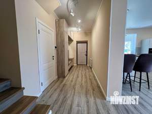 Дом 159м², 2-этажный, на длительный срок,