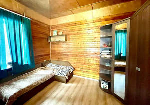 Дом 200м², 2-этажный, участок 6 сот.