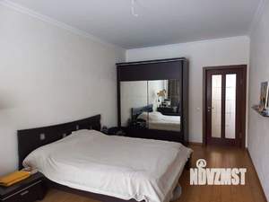 Таунхаус 200м², 3-этажный, участок 1 сот.