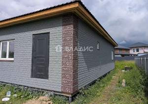 Дом 179м², 1-этажный, участок 7 сот.