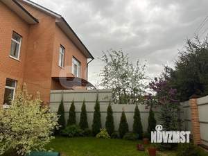 Коттедж 220м², 3-этажный, участок 4 сот.