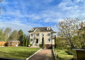 Дом 550м², 3-этажный, участок 15 сот.