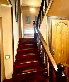 Дом 200м², 2-этажный, участок 6 сот.