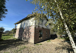 Дом 184м², 2-этажный, участок 6 сот.