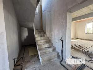 Дом 180м², 2-этажный, участок 6 сот.