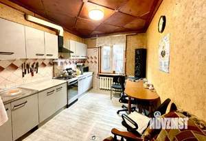 Дом 200м², 2-этажный, участок 6 сот.