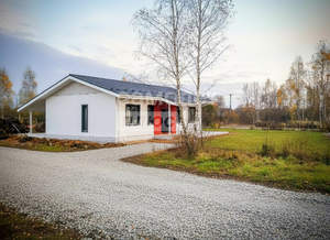 Дом 129м², 1-этажный, участок 8 сот.