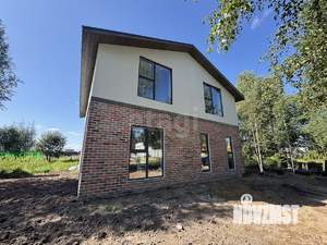 Дом 185м², 2-этажный, участок 6 сот.