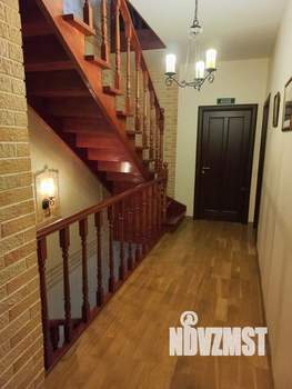 Таунхаус 200м², 3-этажный, участок 1 сот.