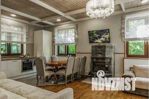 Дом 350м&sup2;, 3-этажный, посуточно, 