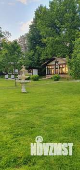 Дом 700м&sup2;, 2-этажный, посуточно, 