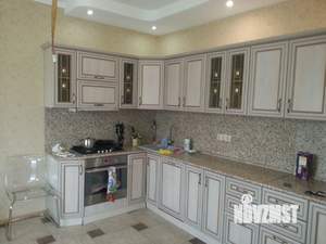 Коттедж 180м², 2-этажный, на длительный срок, 