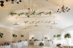 Дом 700м&sup2;, 2-этажный, посуточно, 