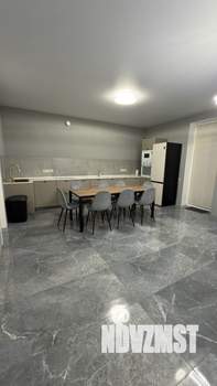 Дом 279м&sup2;, 2-этажный, посуточно, 