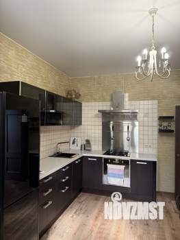 Дом 120м&sup2;, 2-этажный, участок 6 сот.  