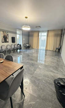 Дом 280м&sup2;, 2-этажный, участок 6 сот.  