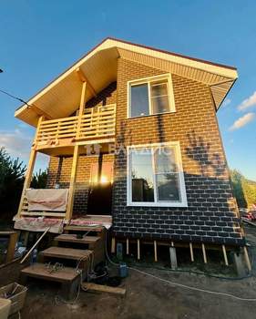 Дом 120м², 2-этажный, участок 6 сот.  