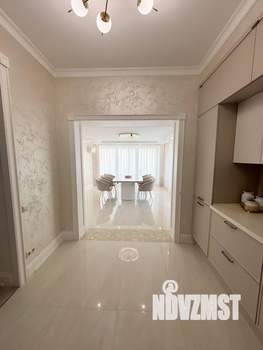 Дом 187м², 2-этажный, участок 6 сот.  