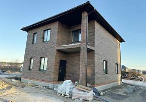 Дом 180м², 2-этажный, участок 6 сот.  