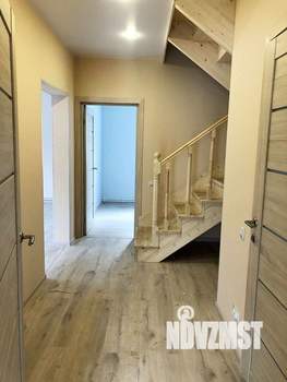 Дом 110м², 2-этажный, участок 9 сот.  