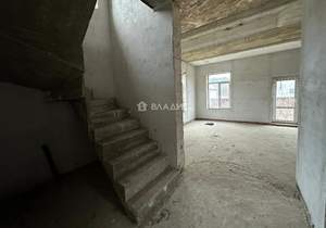 Дом 140м², 2-этажный, участок 6 сот.  