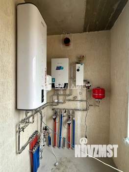 Дом 200м², 2-этажный, участок 6 сот.  