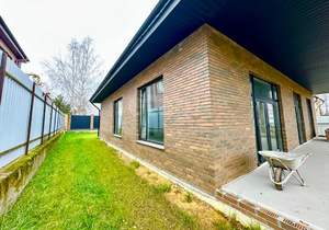 Дом 199м², 1-этажный, участок 8 сот.  