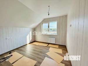 Дом 120м², 2-этажный, участок 6 сот.  