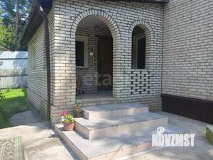 Дом 200м², 2-этажный, участок 6 сот.  
