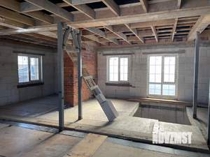 Коттедж 211м², 2-этажный, участок 11 сот.  