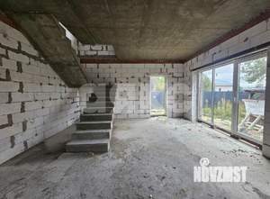 Дом 180м², 2-этажный, участок 6 сот.  