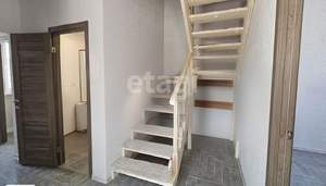 Дом 130м&sup2;, 2-этажный, участок 6 сот.  