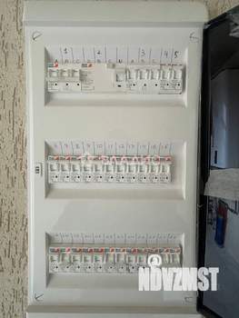 Дом 200м&sup2;, 2-этажный, участок 6 сот.  