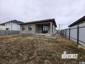 Дом 130м&sup2;, 1-этажный, участок 6 сот.  