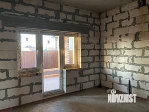 Коттедж 250м², 2-этажный, участок 6 сот.  