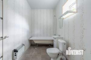 Дом 84м², 2-этажный, участок 6 сот.  