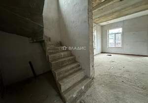 Дом 140м², 2-этажный, участок 6 сот.  