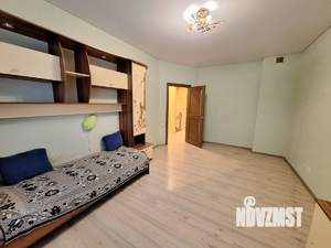 Таунхаус 240м², 3-этажный, участок 1 сот.  