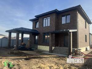 Дом 200м², 2-этажный, участок 6 сот.  