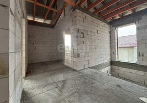 Дом 150м&sup2;, 2-этажный, участок 6 сот.  