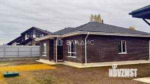 Дом 130м², 1-этажный, участок 6 сот.  