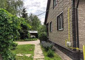 Дом 180м², 2-этажный, участок 11 сот.  