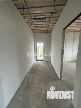 Дом 200м&sup2;, 2-этажный, участок 6 сот.  