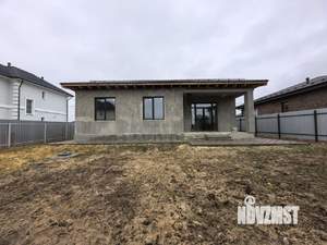 Дом 130м&sup2;, 1-этажный, участок 6 сот.  