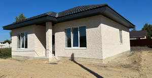 Дом 140м², 1-этажный, участок 6 сот.  