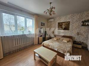 Дом 180м², 2-этажный, участок 11 сот.  