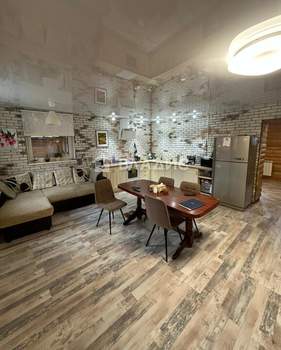 Дом 170м², 2-этажный, участок 4 сот.  