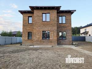 Дом 140м², 2-этажный, участок 8 сот.  